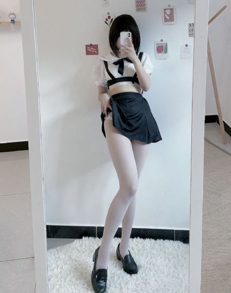 少妇爱又色又嫩视频在线播放_国语版完整版