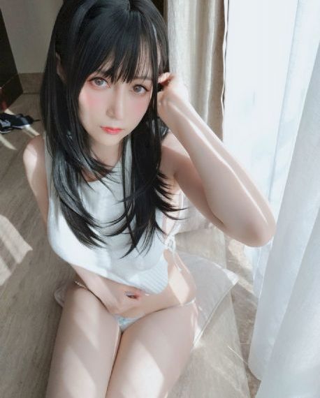 gogo裸体美女艺术写真图片_BD免费在线播放